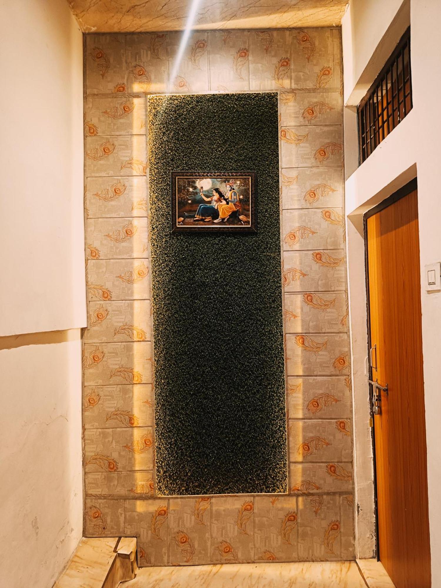 Jay Shree Radhey Home Stay Mathura Exterior foto